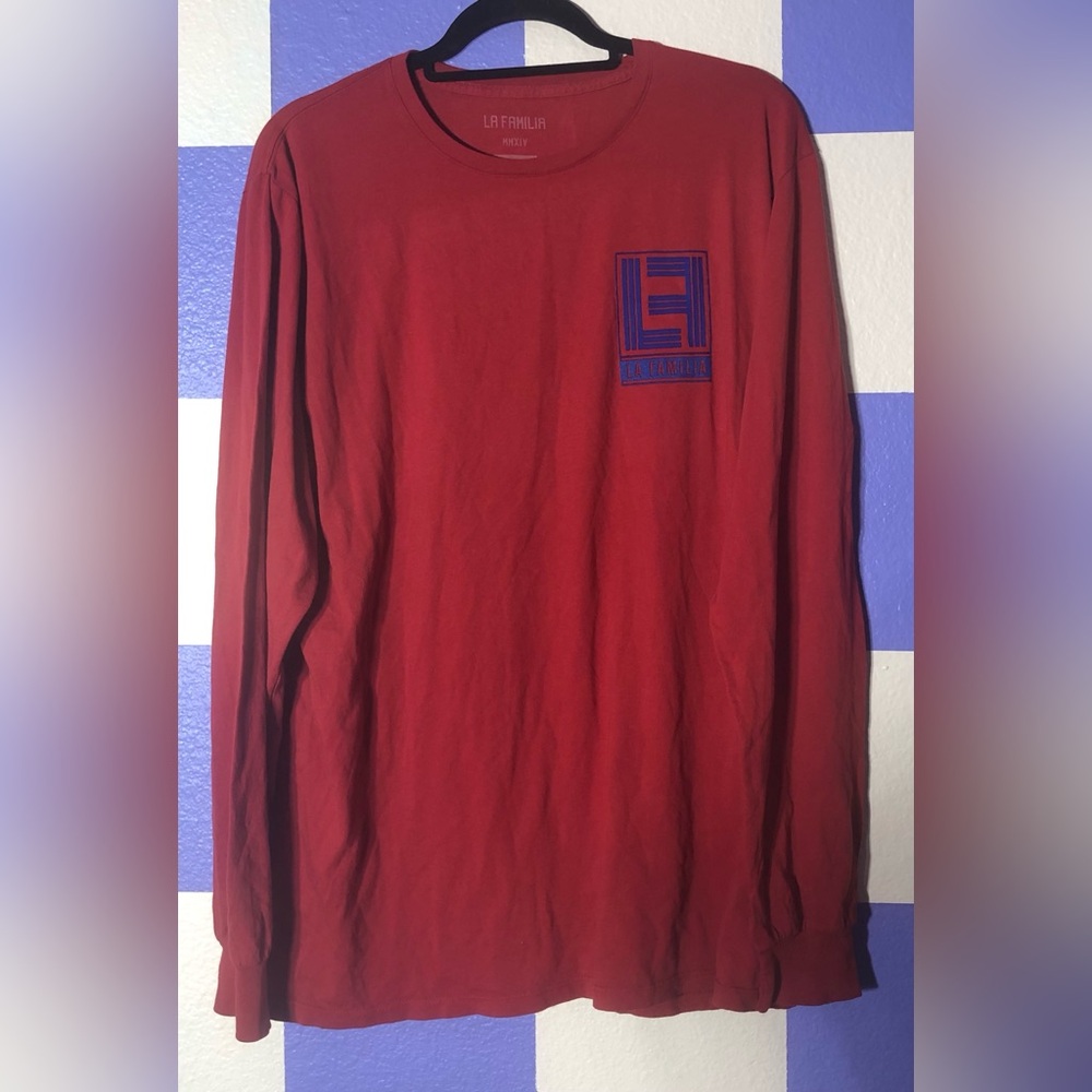 NWT La Familia Red Long Sleeve Tee - Size XL